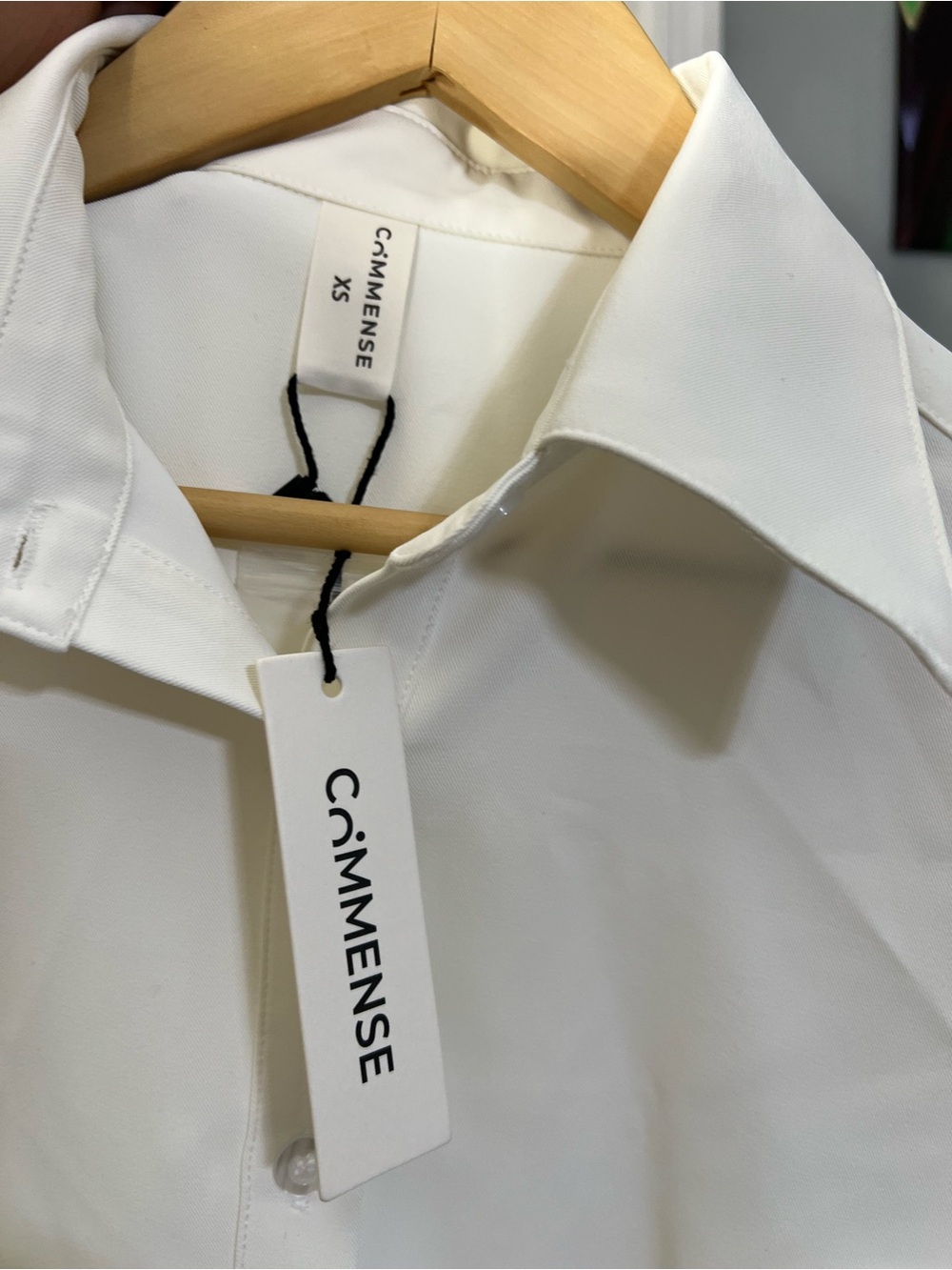 Commense White Button-Down Blouse with Pleated Cuffs - Picture 4 of 5
